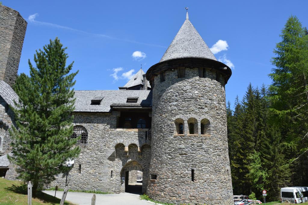 ザンクト・ゲオルゲン・オプ・ムーラウ Haus Ofner Am Kreischberg Bed & Breakfast エクステリア 写真